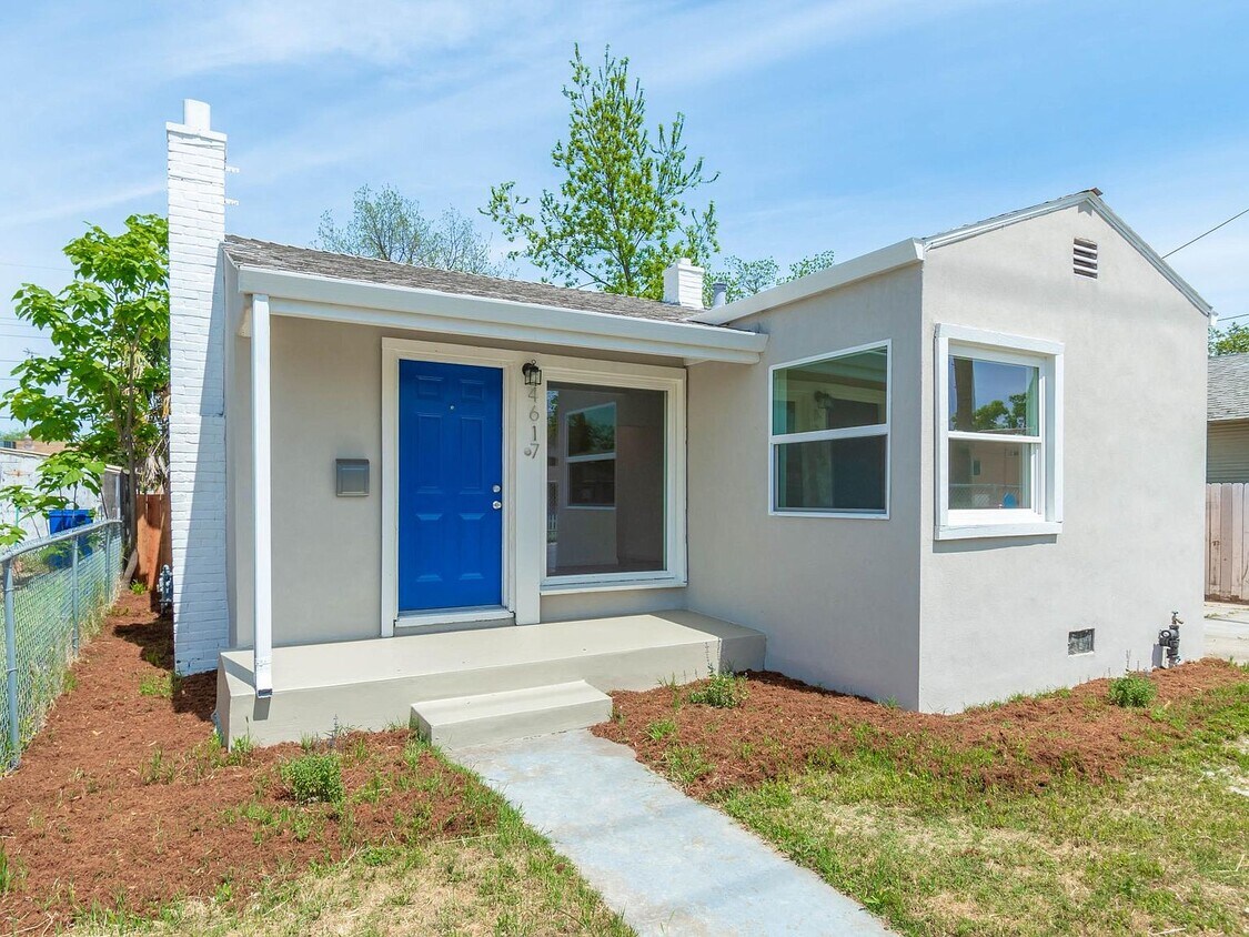 Primary Photo - 4617 14th Ave