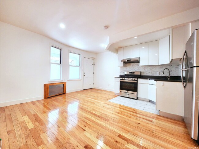 Foto del edificio - 89-40-89-98 98th St
