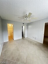 Building Photo - 9301 Central Park Dr