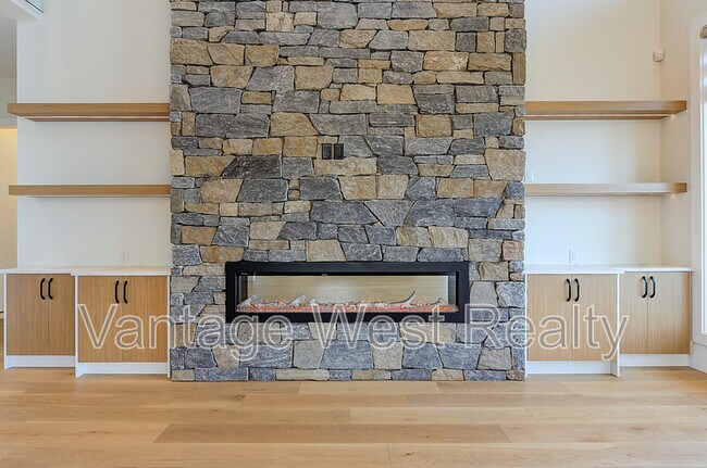 Photo du bâtiment - 1511-1511 Vineyard Dr