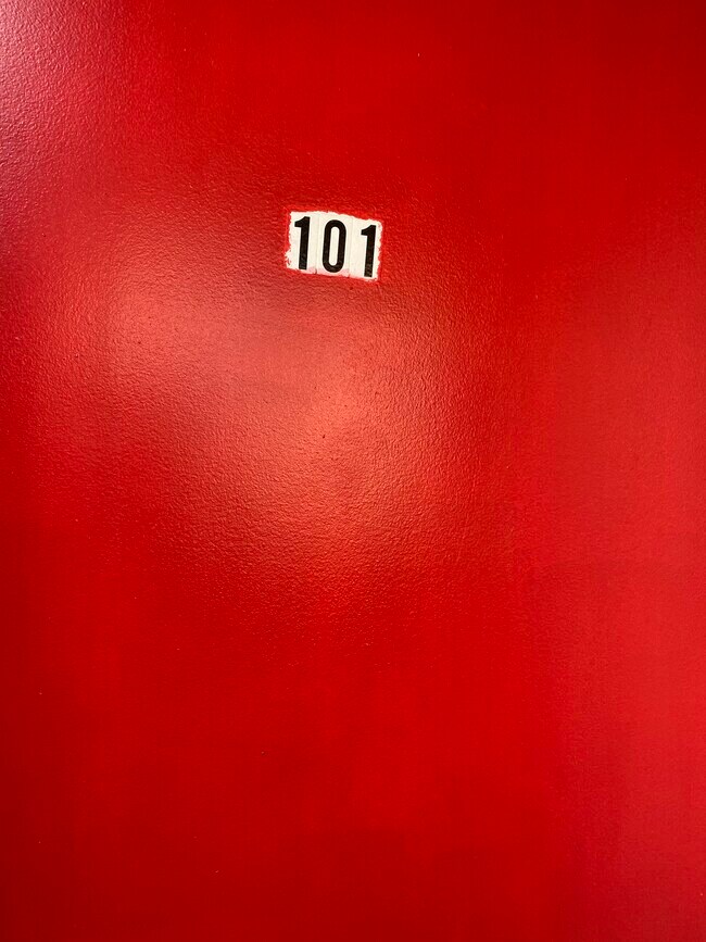Puerta principal - 4101 Gault Plz NE