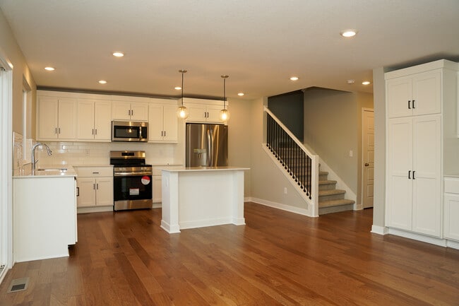 Building Photo - 3711 SW Clayton Pl