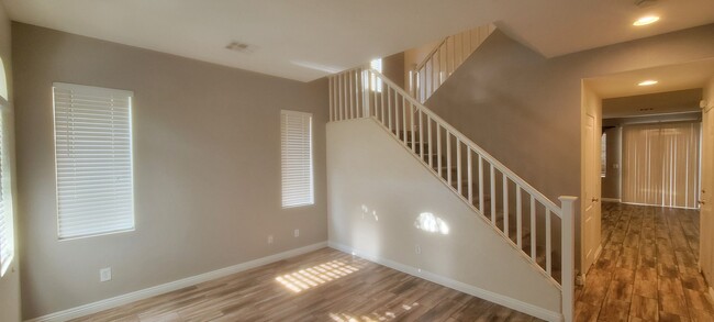 Foto del edificio - Executive Living in SW Las Vegas, 4 bedroo...