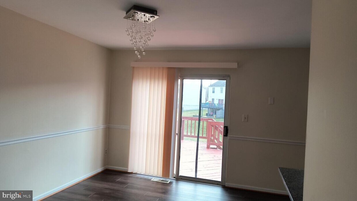 549 Brighton Pl, Essex, MD 21221 Townhome Rentals in Essex MD