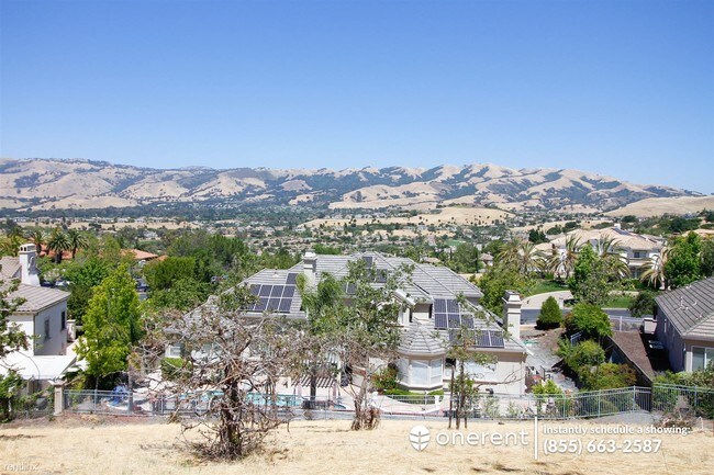 Foto del edificio - 3 br, 3.5 bath House - 5470 Arezzo Dr -