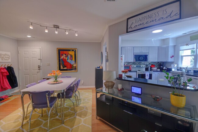 Foto del edificio - 3151 Covewood Ct