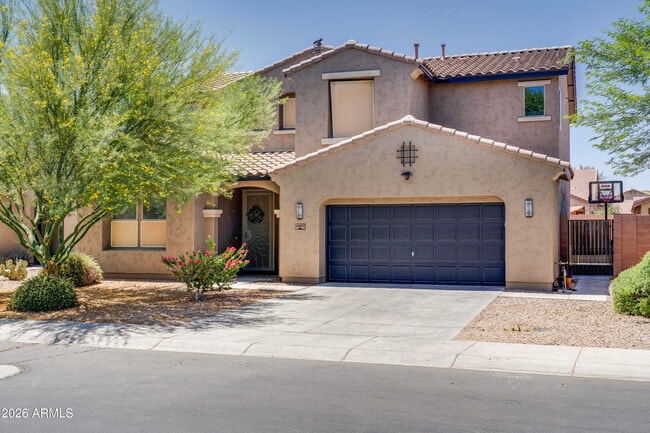 Building Photo - 40893 W Bedford Dr