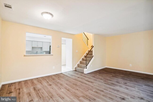 Foto del edificio - 2970 Schubert Dr