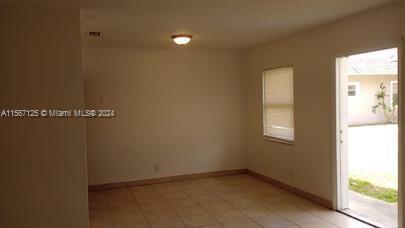 Building Photo - 3960 NW 31st Terrace