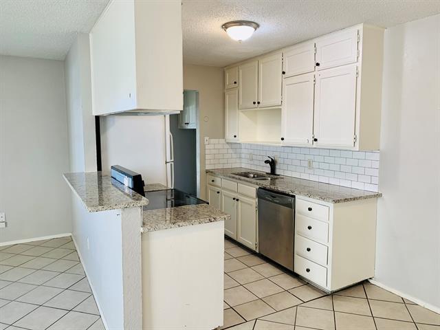 Building Photo - 6016 Calloway Ct
