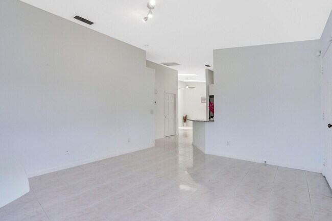 Foto del edificio - 6018 Hollywood St