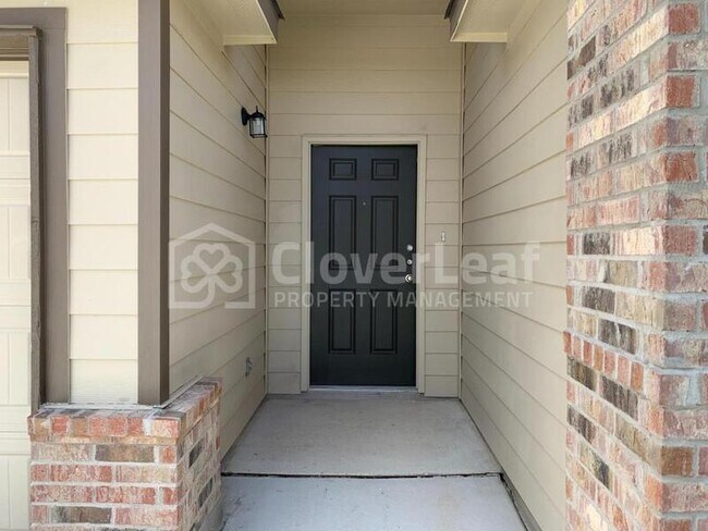 Building Photo - 716 Kinglet Ct