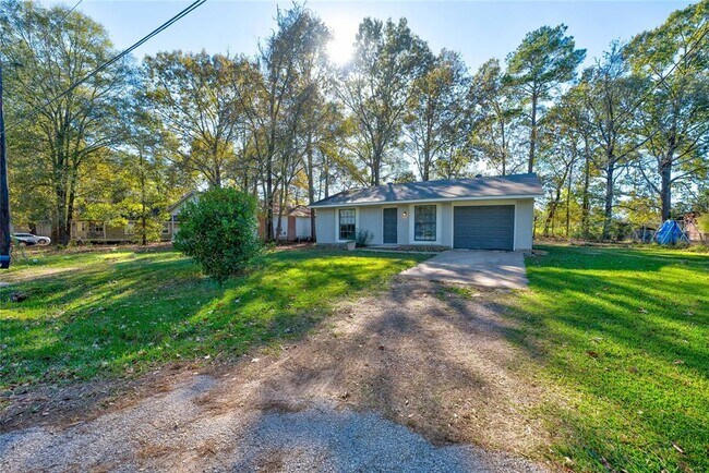 Building Photo - 160 Beeson Ave