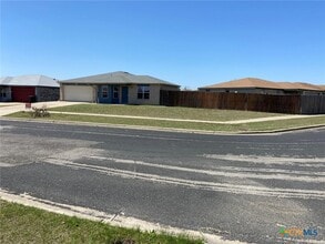 Building Photo - 4102 Waterproof Dr