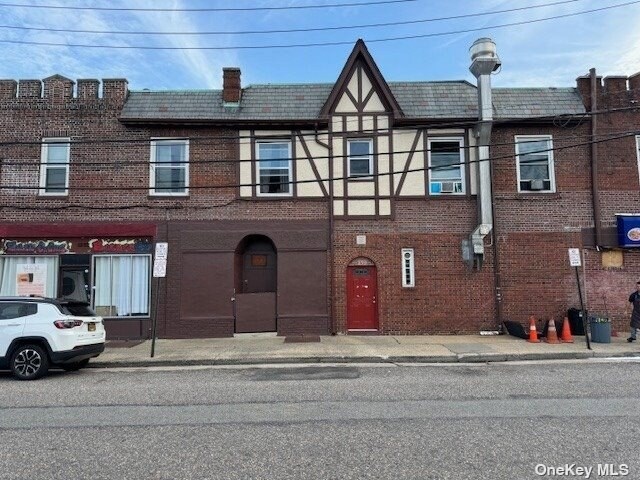 Foto principal - 139 Lincoln Ave