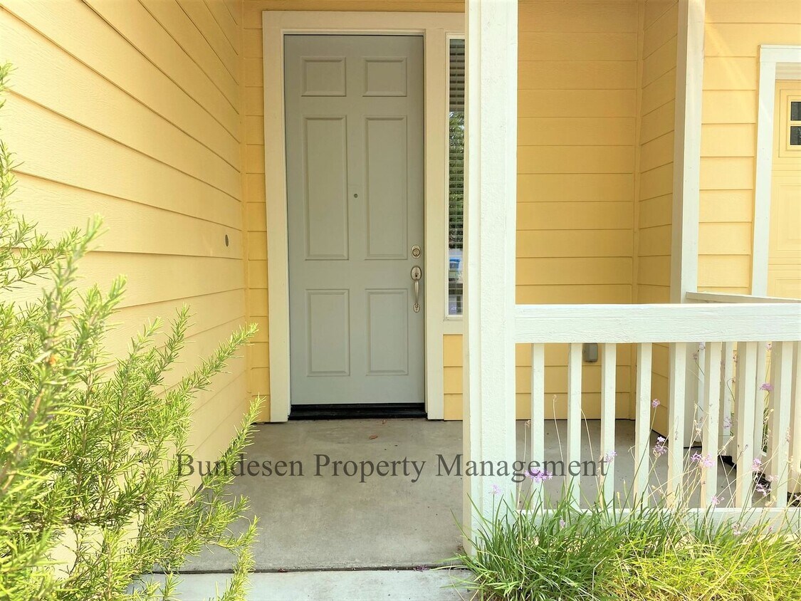 Foto principal - 1874 Waltzer Rd