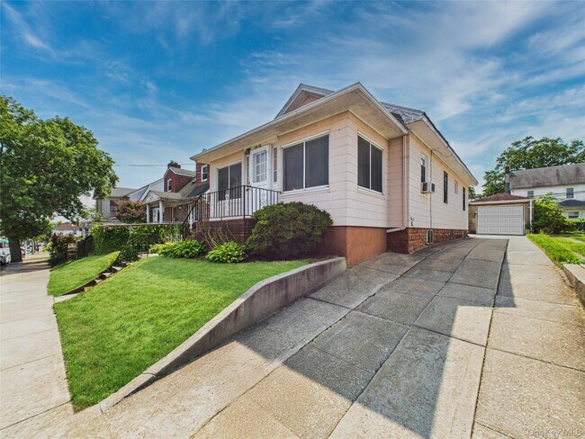 Foto del edificio - 149-38 45th Ave