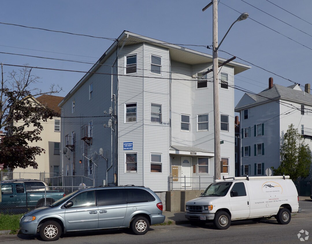 Building Photo - 331 Belleville Ave