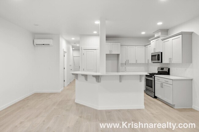 Foto del edificio - 1218 S Quartz Dr
