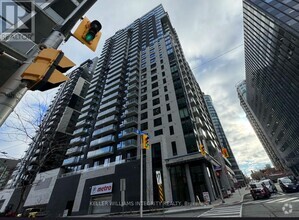 Building Photo - 180-1180 George St