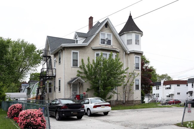 Building Photo - 401 Harrison Ave