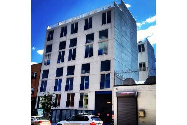 Primary Photo - 542 St Marks Ave