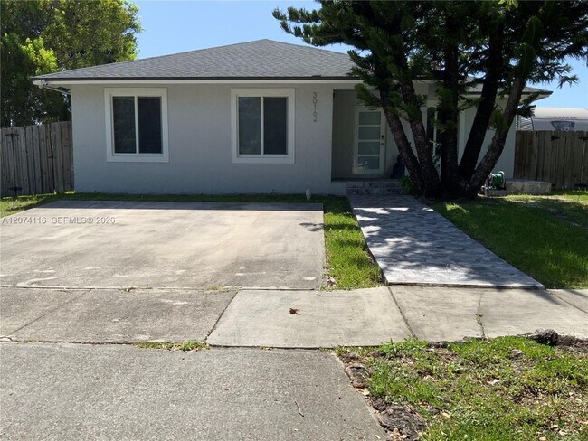 Building Photo - 30162 SW 159th Ave