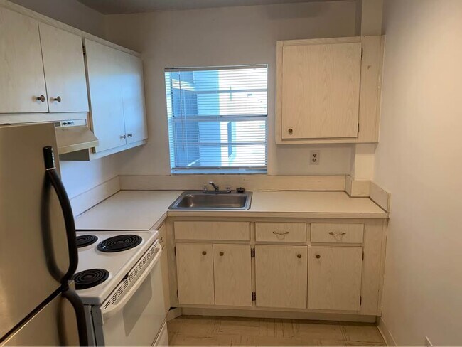 Foto del edificio - 6201 SW 37th St