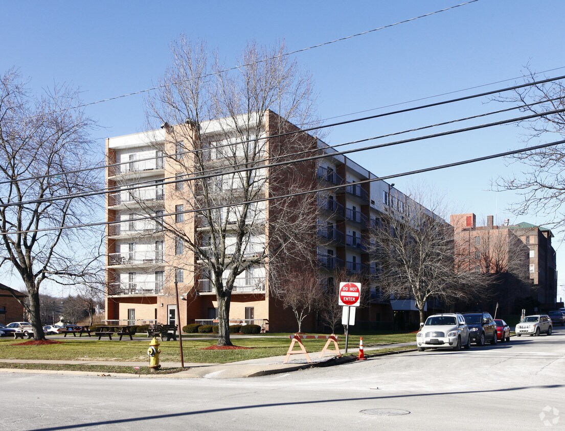 Vista South Apartments New Castle, PA
