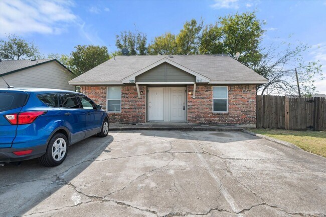 Foto del edificio - 311 Kings Way Dr