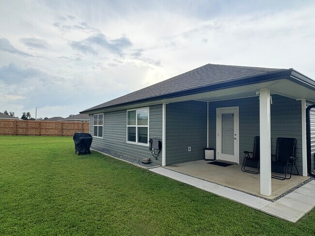 Foto del edificio - 4432 Winged Elm Ct