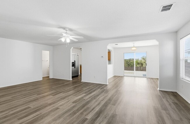 Building Photo - 23923 Wimberly Oaks