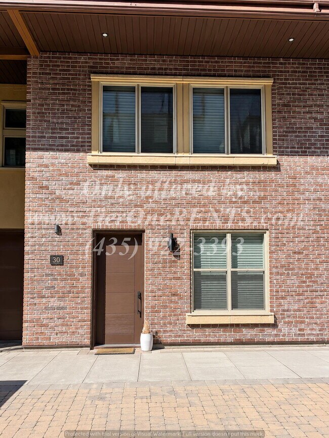 Foto del edificio - NO DEPOSIT option available for qualified renters!