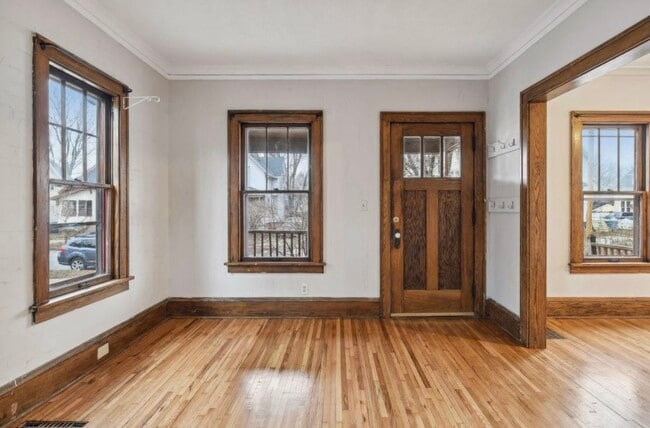 Foto del edificio - 1098 15th Ave SE