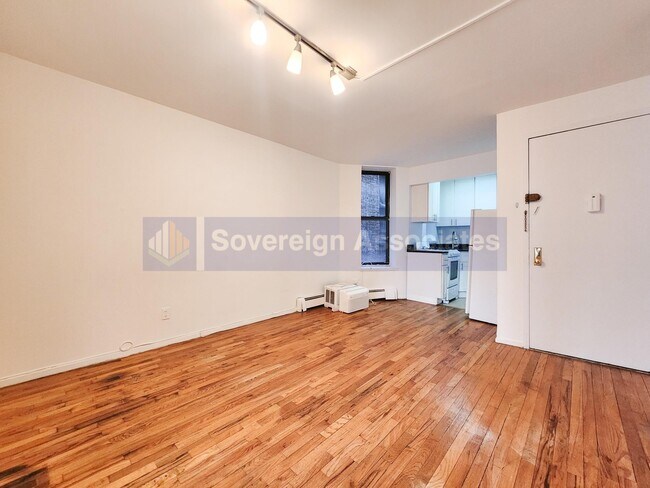 Building Photo - 169 East 102nd