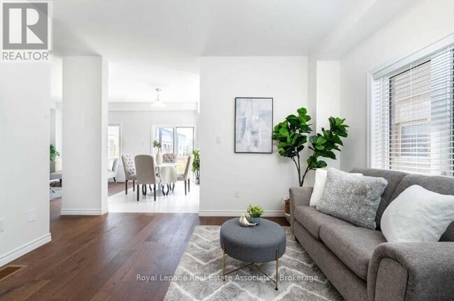 Building Photo - 4 Bilanski Farm Rd