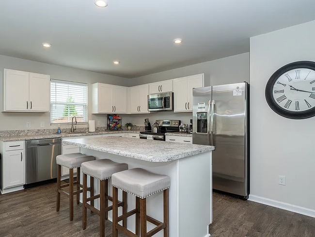 Building Photo - 408 Maplestead Farms Ct