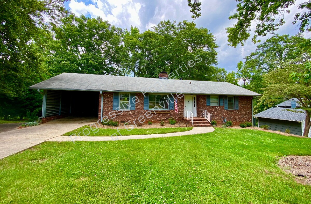 125 Kathryan Ct, Greenville, SC 29605 House for Rent in Greenville