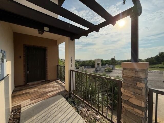 Building Photo - 5403 Montevista Dr