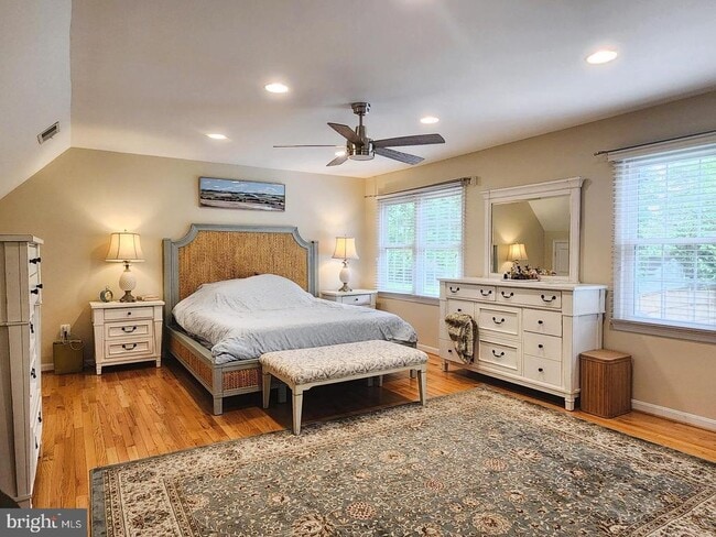 Foto del edificio - 14912 Emory Ln