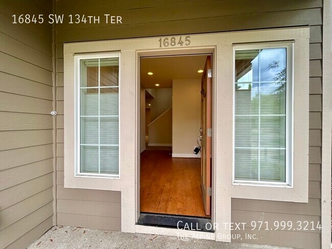 Foto del edificio - 16845 SW 134th Terrace