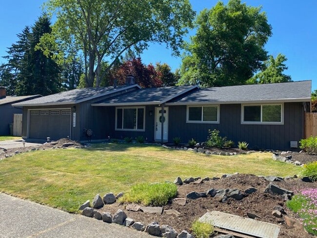 Foto del edificio - AVAILABLE FOR SHOWING ON 2/11