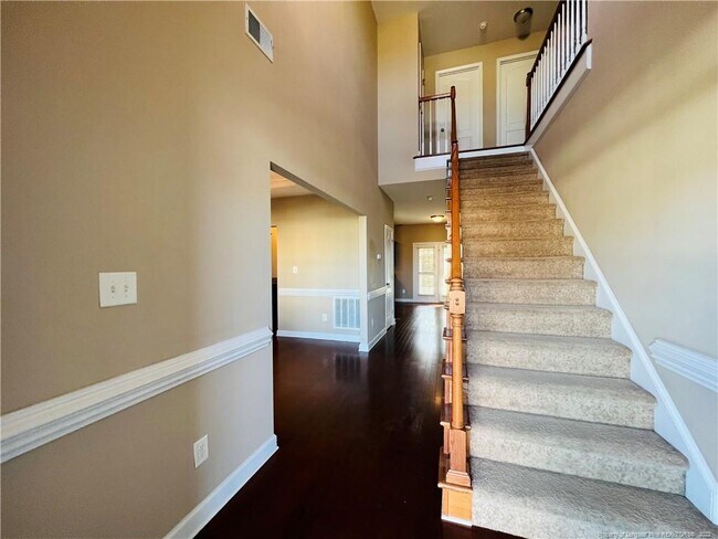 Building Photo - 2817 Blockade Runner Dr
