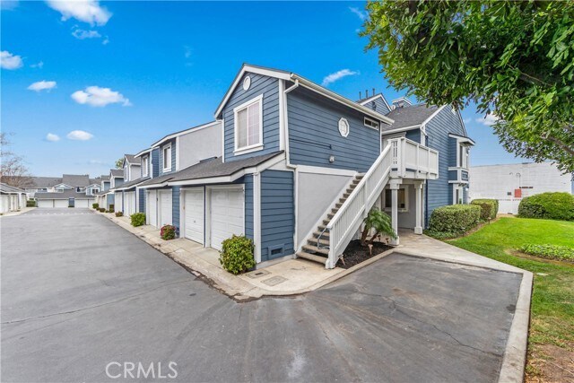 Primary Photo - 501 Stone Harbor Cir
