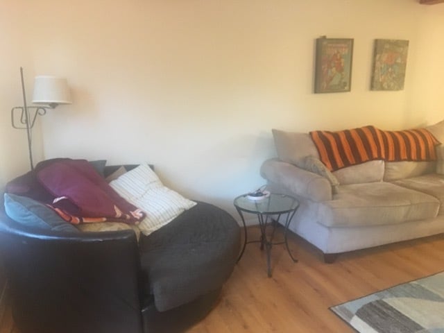 Living Room - 2804 Wellesley Ct