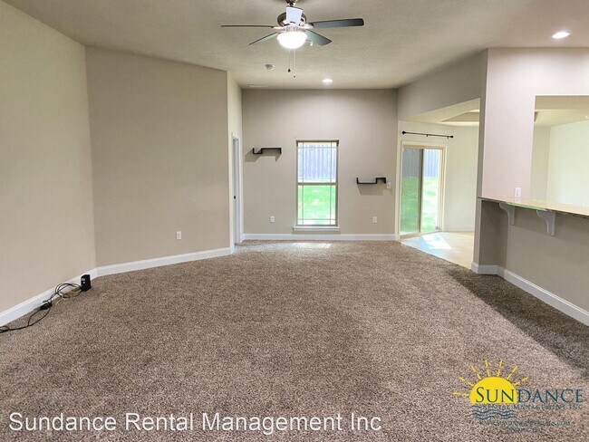 Foto del edificio - 4 br, 2 bath House - 260 Cassady Lane