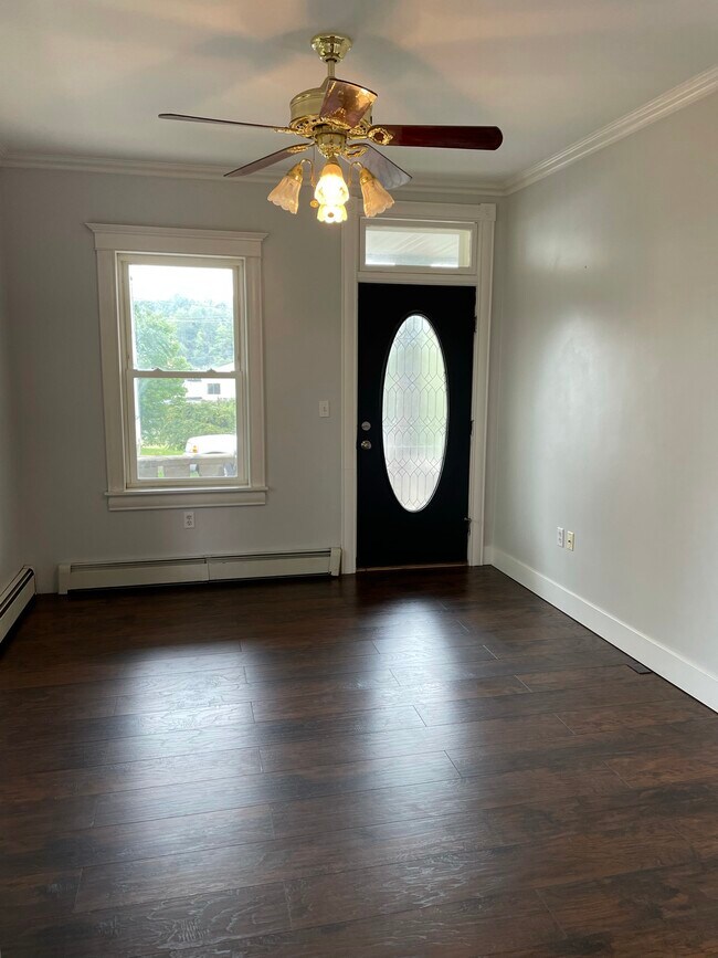 Foto del edificio - 3933 E Grant St