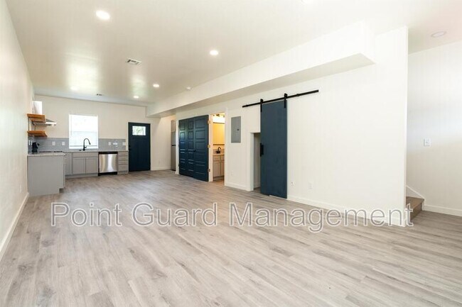 Foto del edificio - 2829 N Oliver St
