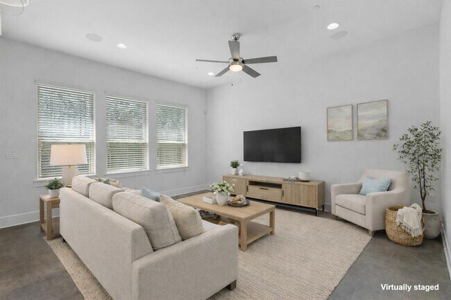 Foto del edificio - 8922 Menchaca Rd