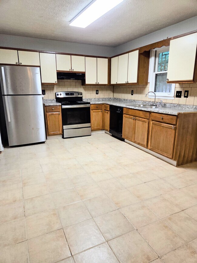 Foto del edificio - 4438 Coopers Creek Dr SE